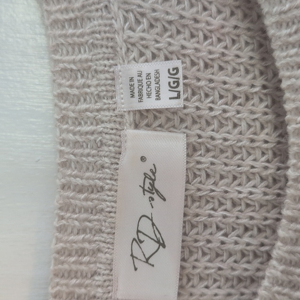 Beige Button-Side Sweater - Picture 4 of 15